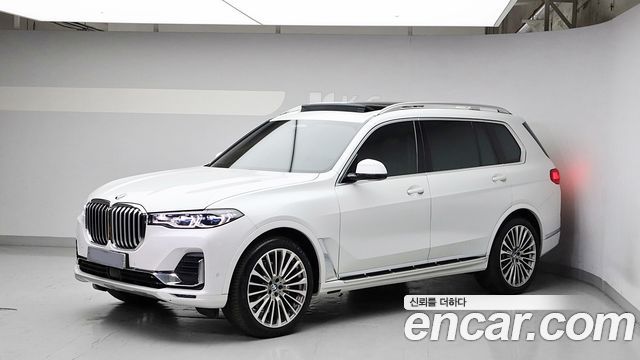 BMW X7 2022 — photo 2