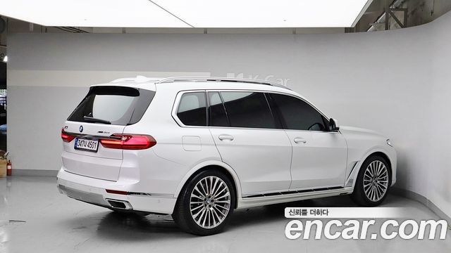 BMW X7 2022 — photo 4