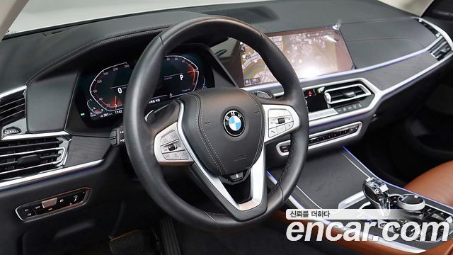 BMW X7 2022 — photo 12