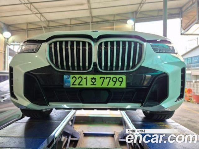 BMW X5 2024 — photo 1