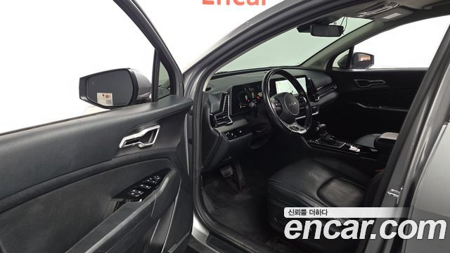 Kia Sportage 2023 — photo 13