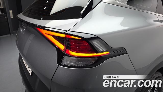 Kia Sportage 2023 — photo 9