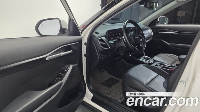 Kia Seltos 2024 — photo 10