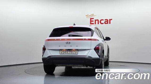 Hyundai Kona 2023 — photo 4