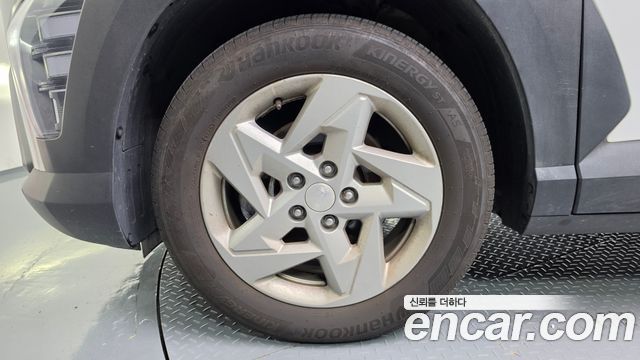 Hyundai Kona 2023 — photo 5