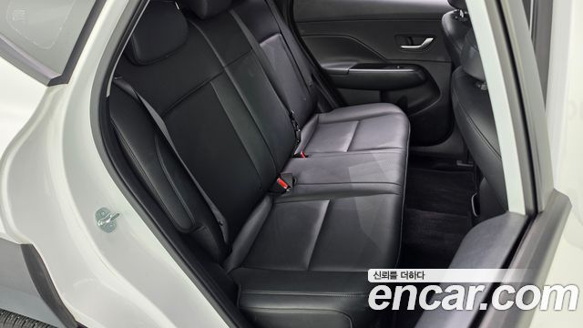 Hyundai Kona 2023 — photo 18