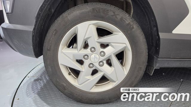 Hyundai Kona 2023 — photo 7