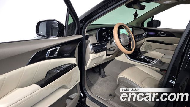 Kia Canival 2022 — photo 13