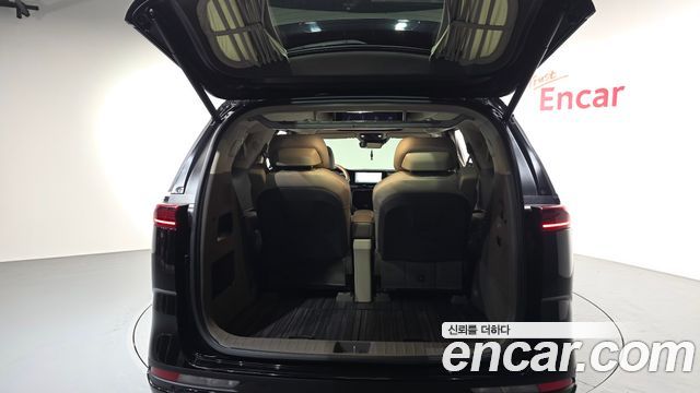Kia Canival 2022 — photo 24