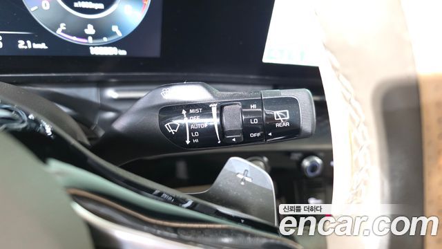 Kia Canival 2022 — photo 28