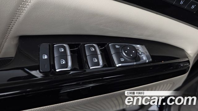 Kia Canival 2022 — photo 30