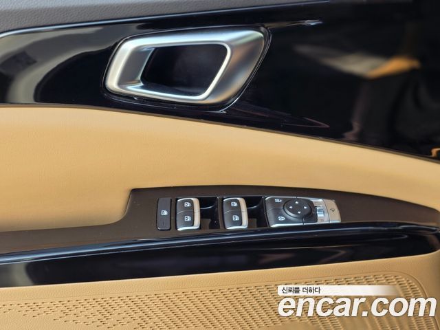 Kia Canival 2023 — photo 13