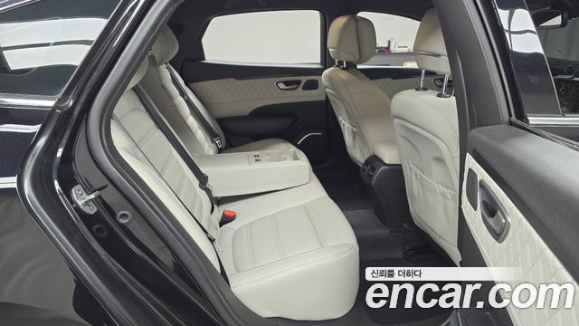Renault Korea SM6 2020 — photo 12