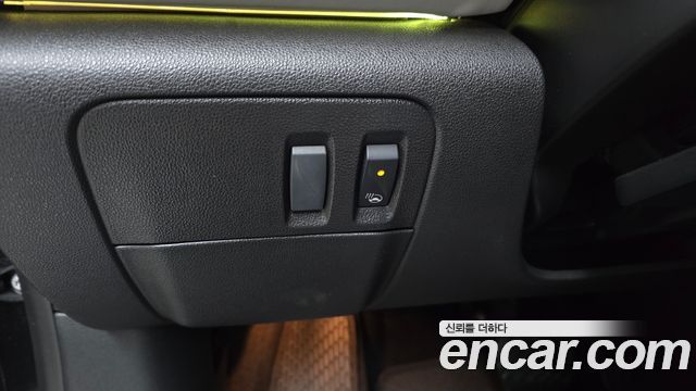 Renault Korea SM6 2020 — photo 17