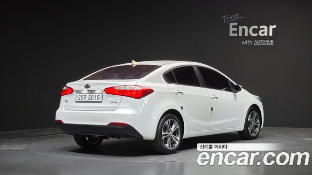 Kia K3 2015 — photo 2