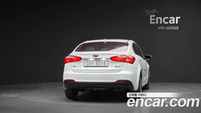 Kia K3 2015 — photo 4