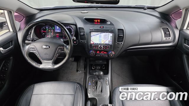 Kia K3 2015 — photo 7