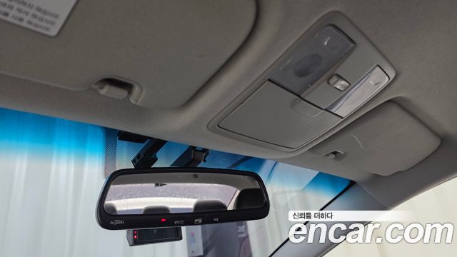 Kia K3 2015 — photo 18