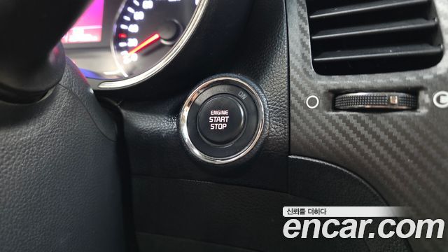 Kia K3 2015 — photo 20