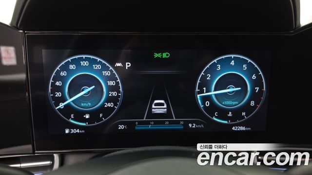 Hyundai AVANTE 2023 — photo 11
