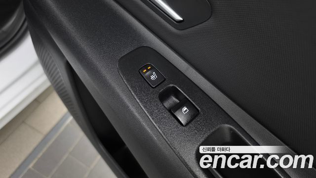 Hyundai AVANTE 2023 — photo 25