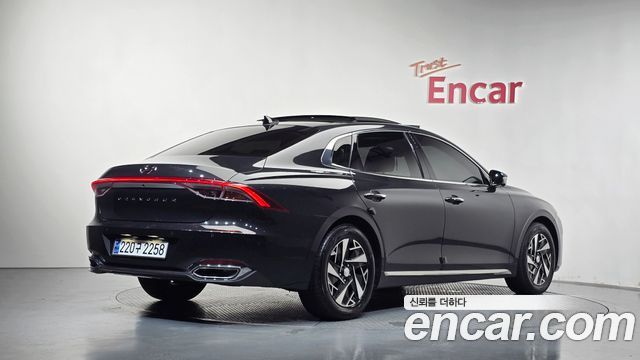 Hyundai Grandeur 2022 — photo 2