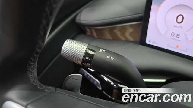 Genesis G80 2025 — photo 35