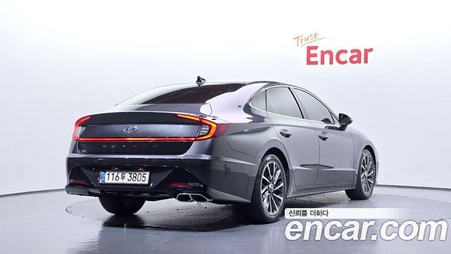 Hyundai Sonata 2021 — photo 2