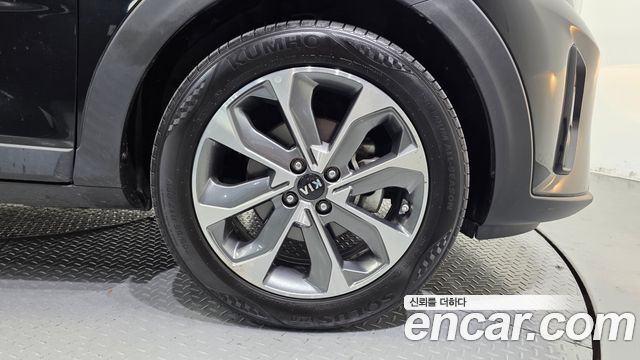 Kia Stonic 2018 — photo 7