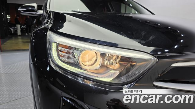 Kia Stonic 2018 — photo 8