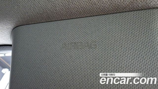 Kia Stonic 2018 — photo 30