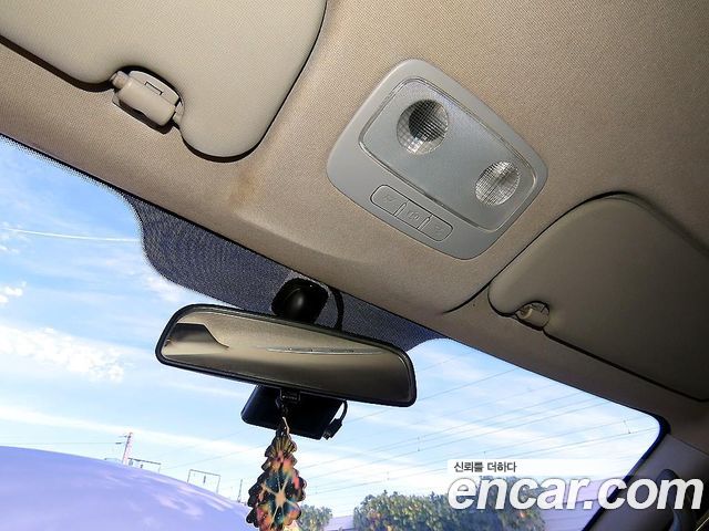 Hyundai Starex 2017 — photo 15