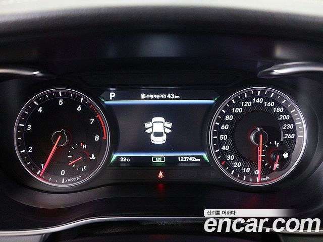 Genesis G70 2019 — photo 6