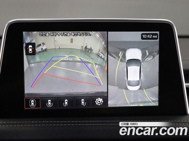 Genesis G70 2019 — photo 9