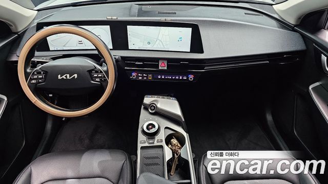 Kia EV6 2023 — photo 10