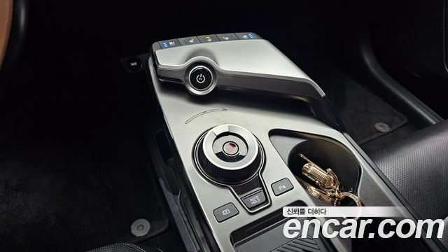 Kia EV6 2023 — photo 12