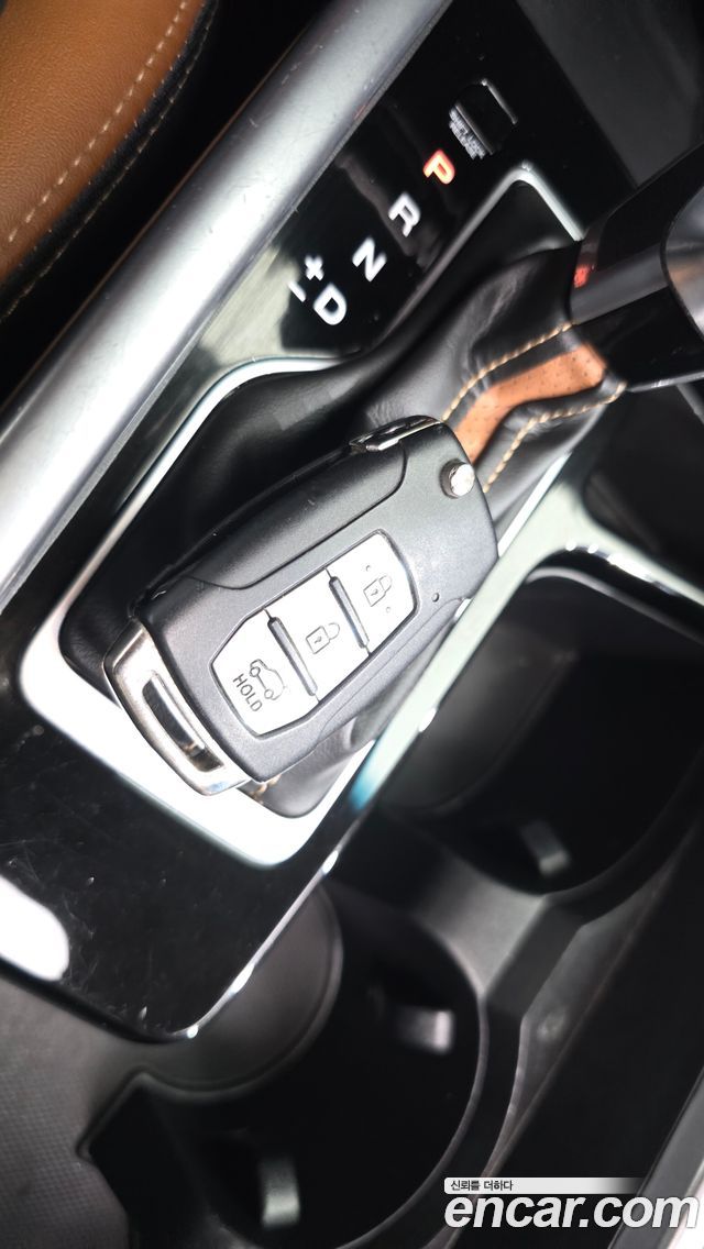 KG Mobility Torres 2023 — photo 30