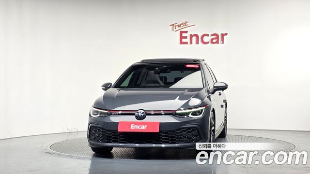 Volkswagen Golf 2024 — photo 3