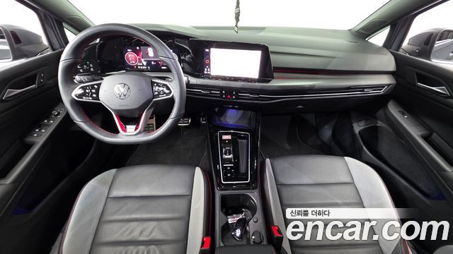 Volkswagen Golf 2024 — photo 10