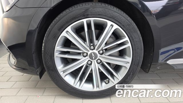 Genesis G80 2019 — photo 5