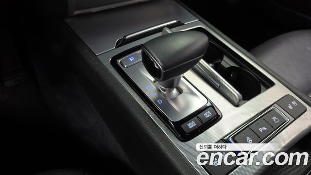 Genesis G80 2019 — photo 9