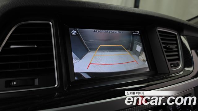 Genesis G80 2019 — photo 15