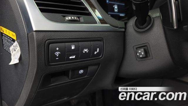 Genesis G80 2019 — photo 16