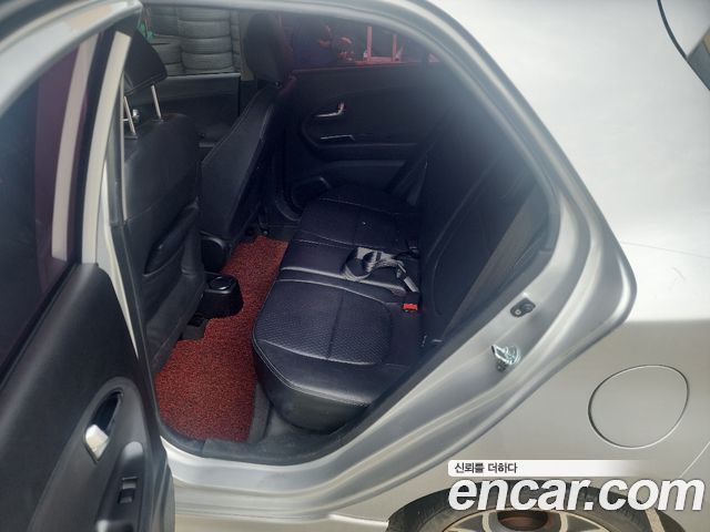Kia morning 2012 — photo 10