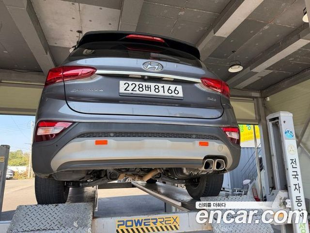 Hyundai Santafe 2019 — photo 2
