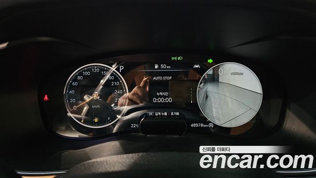 Genesis G70 2021 — photo 11