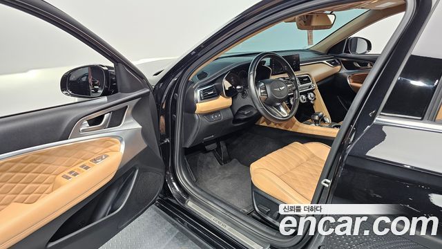 Genesis G70 2021 — photo 13
