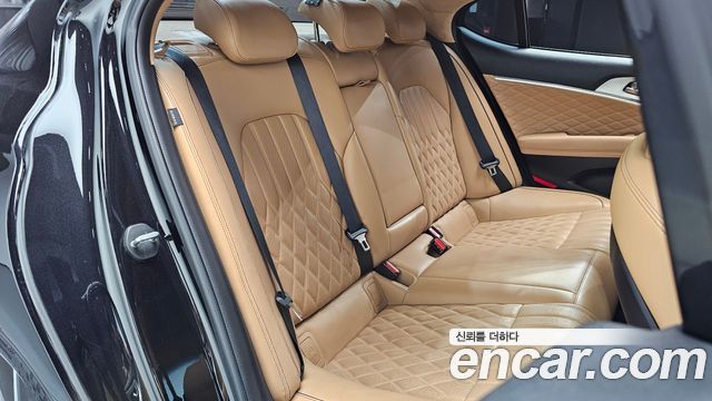 Genesis G70 2021 — photo 17