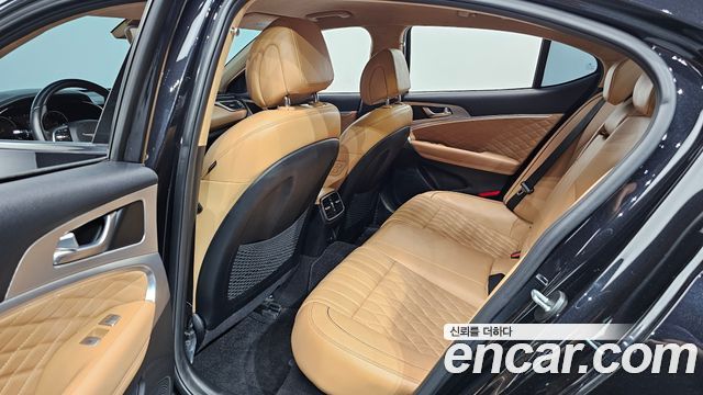 Genesis G70 2021 — photo 18