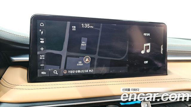 Genesis G70 2021 — photo 22